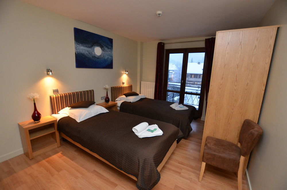 Hotel Rhodos Morzine Avoriaz Eksteriør billede