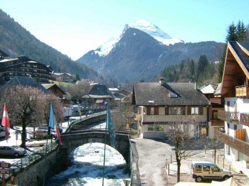 Hotel Rhodos Morzine Avoriaz Eksteriør billede